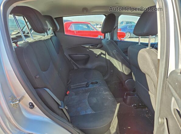 KL8CB6SA6GC576645 2016 CHEVROLET SPARK Silver უკანა სავარძლების ხედი