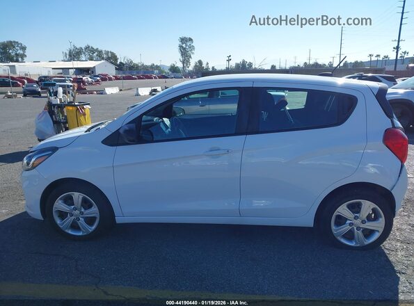 KL8CB6SA7NC028425 2022 CHEVROLET SPARK White Սալոնի 360 աստիճան տեսք