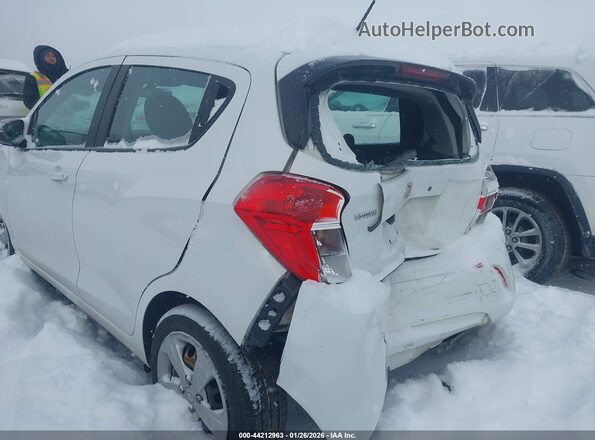KL8CB6SA8NC016364 2022 CHEVROLET SPARK Silver Դիմացի տեսք