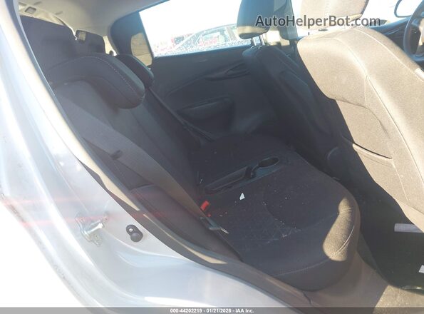 KL8CD6SA0MC750229 2021 CHEVROLET SPARK Cream 