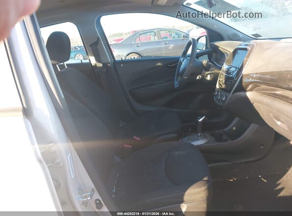 KL8CD6SA0MC750229 2021 CHEVROLET SPARK Cream 