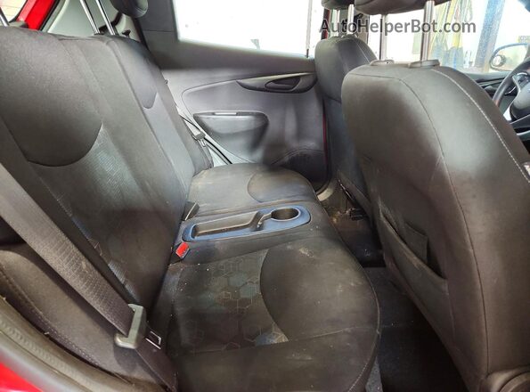 KL8CD6SA4JC483074 2018 CHEVROLET SPARK Red უკანა სავარძლების ხედი