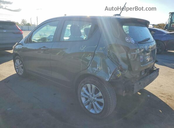 KL8CD6SA6JC451713 2018 CHEVROLET SPARK Gray Trasero izquierdo