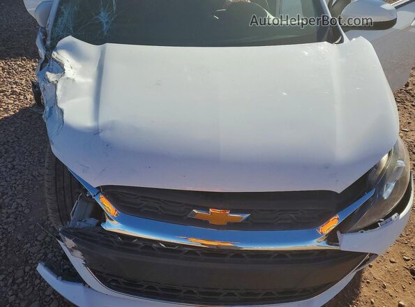 KL8CD6SA9MC720856 2021 CHEVROLET SPARK White Widok wnętrza z tyłu