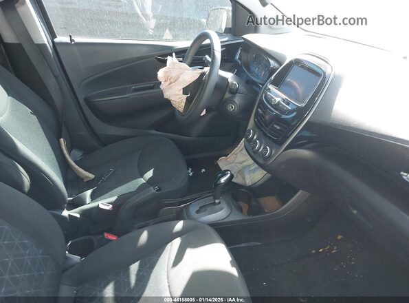 KL8CD6SA9NC011765 2022 CHEVROLET SPARK Gray Widok wnętrza z przodu