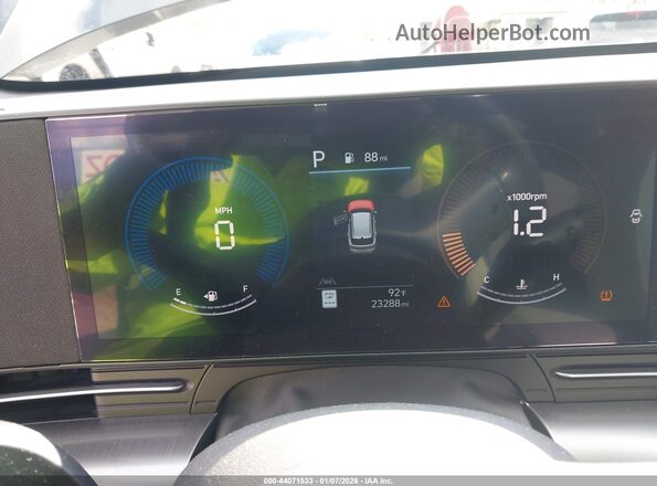 KM8HB3AB2RU182414 2024 HYUNDAI KONA Серый Вид задних сидений