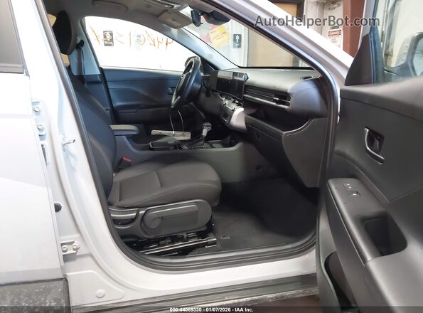 KM8HBCAB1SU305075 2025 HYUNDAI KONA Gray 