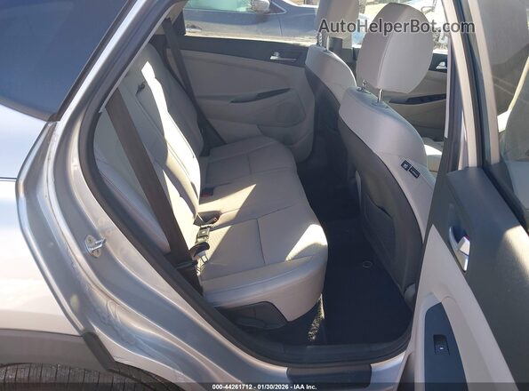 KM8J33A43LU270394 2020 HYUNDAI TUCSON Silver Vista de la etiqueta del VIN