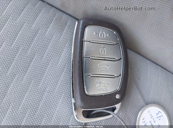KM8J33AL5MU320270 2021 HYUNDAI TUCSON Белый Вид панели приборов