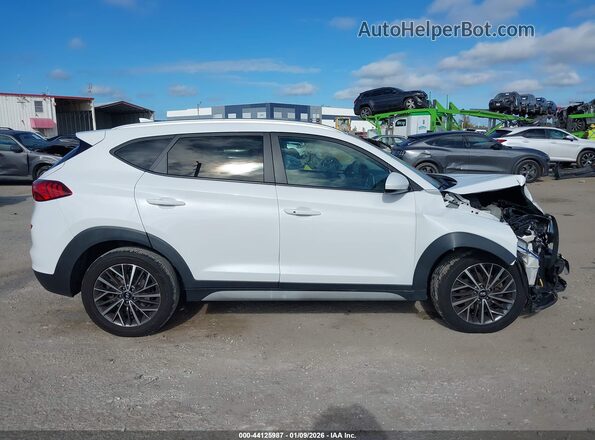 KM8J33AL5MU320270 2021 HYUNDAI TUCSON Белый Вид задней части салона