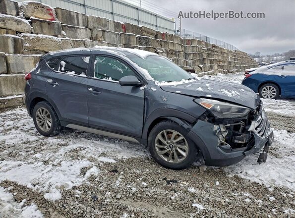 KM8J3CA45HU415085 2017 HYUNDAI TUSCON Gray 