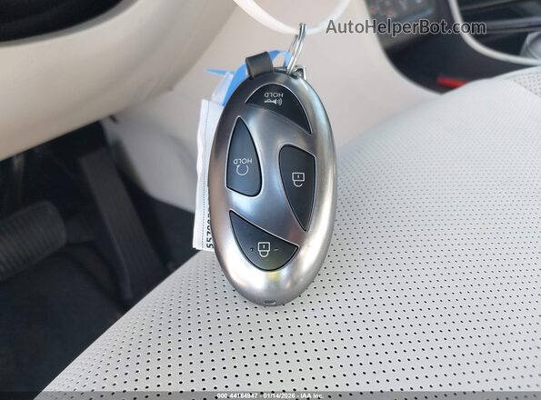 KM8JCDD14SU352852 2025 HYUNDAI TUCSON HYBRID Серебряный Вид панели приборов