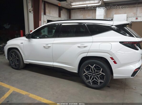 KM8JFCD14RU159287 2024 HYUNDAI TUCSON HYBRID Белый Панорамный вид салона 360°