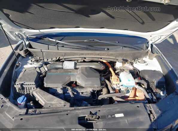 KM8JFDA28NU051378 2022 HYUNDAI TUCSON PLUG-IN HYBRID Silver Вид ззаду