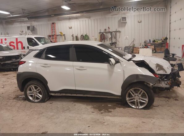 KM8K1CAAXMU664315 2021 HYUNDAI KONA White Вид задньої частини салону