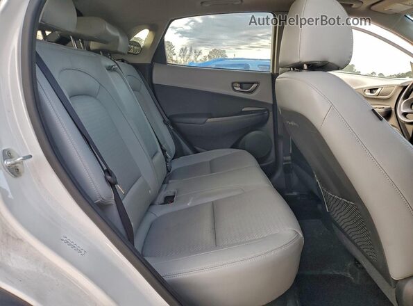 KM8K5CA54MU747892 2021 HYUNDAI KONA Белый 