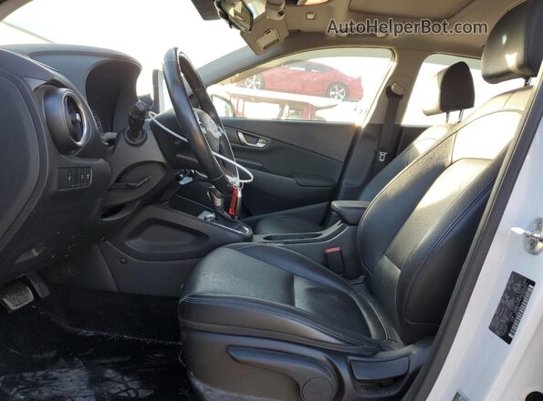 KM8K6CAB3NU835563 2022 HYUNDAI KONA White Widok wnętrza z przodu