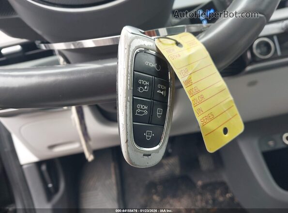 KM8KNDAF0PU180244 2023 HYUNDAI IONIQ 5 Gray Widok deski rozdzielczej