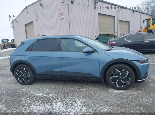 KM8KNDAF1NU085429 2022 HYUNDAI IONIQ 5 Light Blue Rear interior view