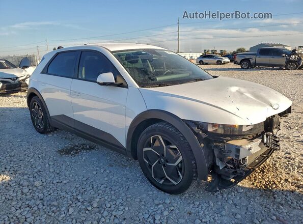 KM8KNDAF6PU232217 2023 HYUNDAI IONIQ White Front right