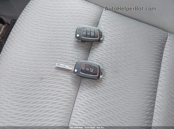KM8SMDHF2KU299608 2019 HYUNDAI SANTA FE XL Cream 
