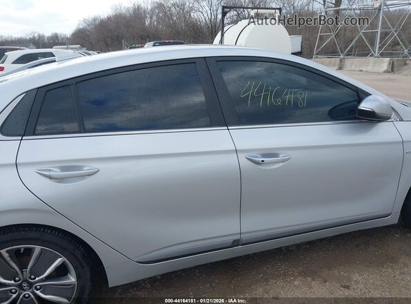 KMHC05LC2KU110488 2019 HYUNDAI IONIQ HYBRID Silver Vista interior trasera