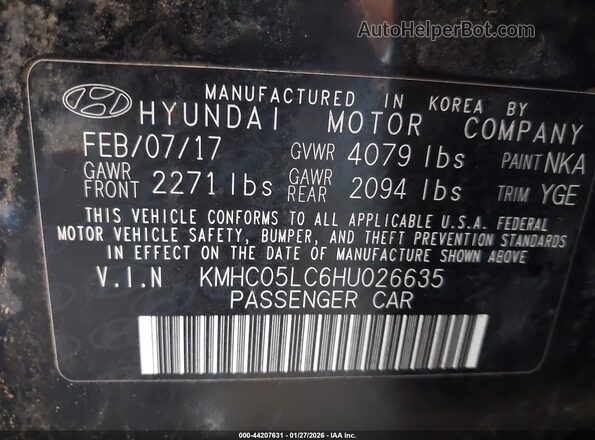 KMHC05LC6HU026635 2017 HYUNDAI IONIQ HYBRID Black Vista del compartimento del motor