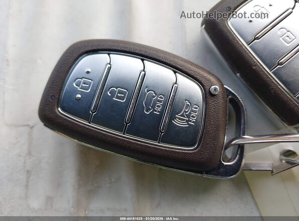 KMHC65LC2LU228816 2020 HYUNDAI IONIQ HYBRID Black Vista del salpicadero