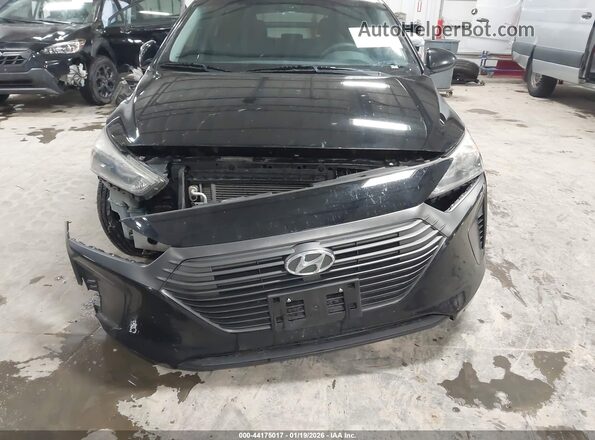 KMHC65LC3HU025022 2017 HYUNDAI IONIQ HYBRID Black Вид задньої частини салону