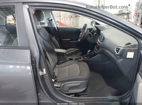 KMHC65LC3HU030625 2017 HYUNDAI IONIQ HYBRID Gray Вид салону спереду