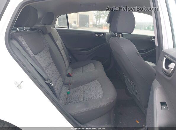 KMHC65LC3HU049840 2017 HYUNDAI IONIQ HYBRID White Вид наклейки з VIN-кодом