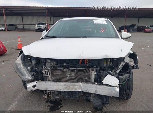 KMHC65LC3HU049840 2017 HYUNDAI IONIQ HYBRID White Вид спереду