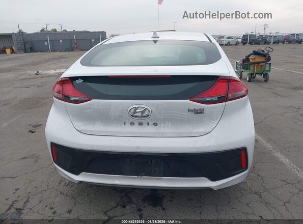 KMHC65LC3HU049840 2017 HYUNDAI IONIQ HYBRID White 