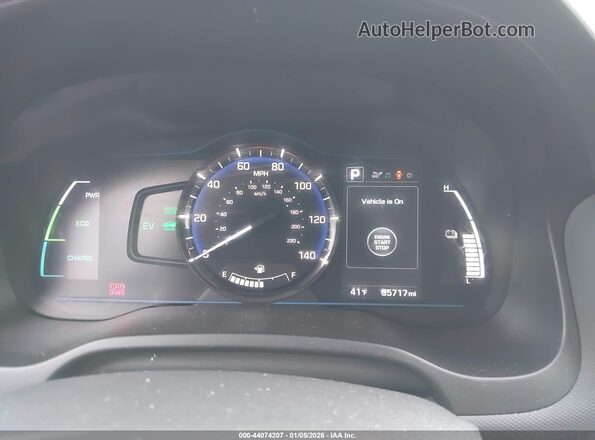 KMHC65LC5HU031792 2017 HYUNDAI IONIQ HYBRID Blue 