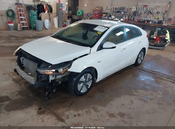 KMHC65LC6JU073295 2018 HYUNDAI IONIQ HYBRID White 