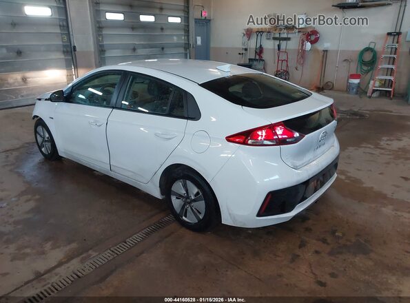 KMHC65LC6JU073295 2018 HYUNDAI IONIQ HYBRID White 