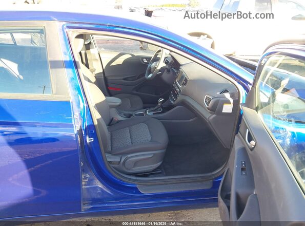 KMHC65LC7KU113837 2019 HYUNDAI IONIQ HYBRID Синий Вид салона спереди