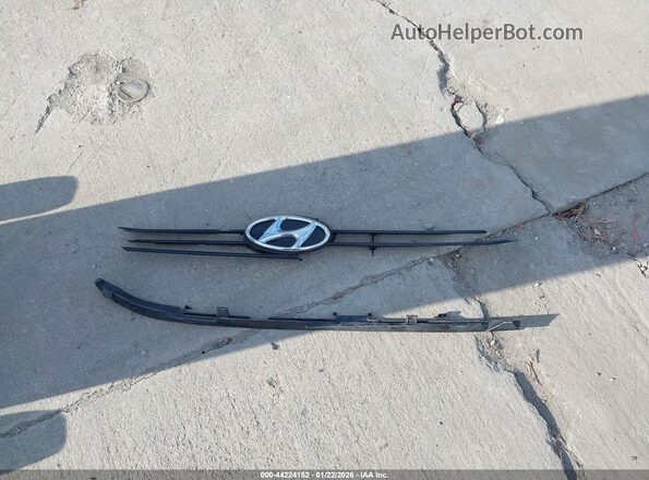 KMHC65LC8KU178745 2019 HYUNDAI IONIQ HYBRID Белый Вид щитка приборов