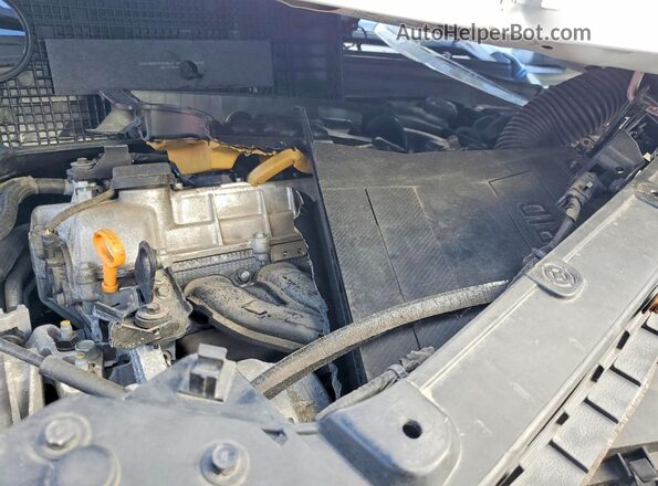 KMHC65LCXJU074949 2018 HYUNDAI IONIQ Silver Սալոնի հետևի տեսք