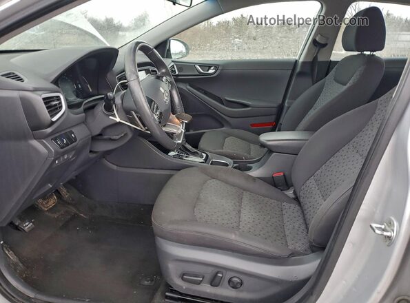 KMHC75LC0JU067957 2018 HYUNDAI IONIQ Silver 