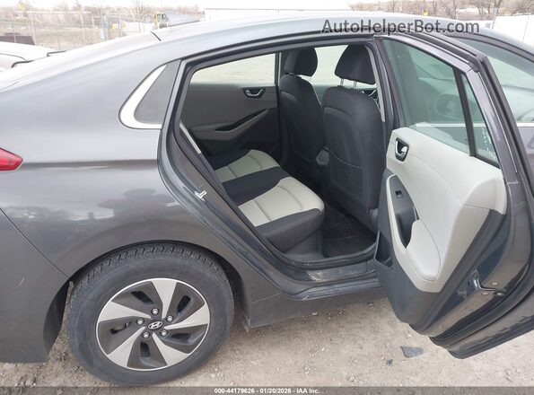 KMHC75LC5JU067033 2018 HYUNDAI IONIQ HYBRID Gray Widok naklejki z numerem VIN