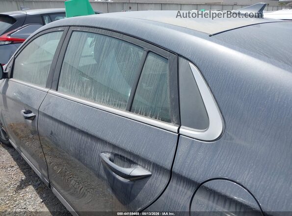 KMHC75LCXHU057348 2017 HYUNDAI IONIQ HYBRID Gray 