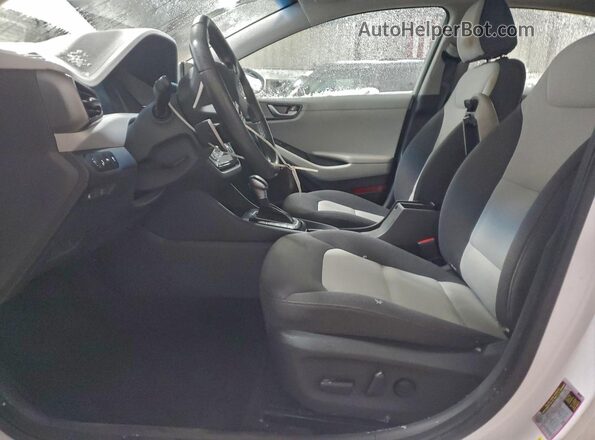 KMHC85LC2LU214490 2020 HYUNDAI IONIQ White წინა სალონის ხედი