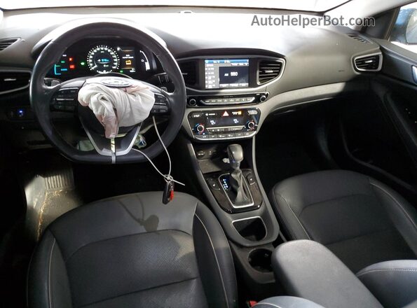 KMHC85LC9JU063693 2018 HYUNDAI IONIQ Blue Widok deski rozdzielczej