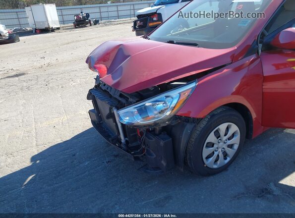 KMHCT4AE1HU365017 2017 HYUNDAI ACCENT Красный Вид спереди