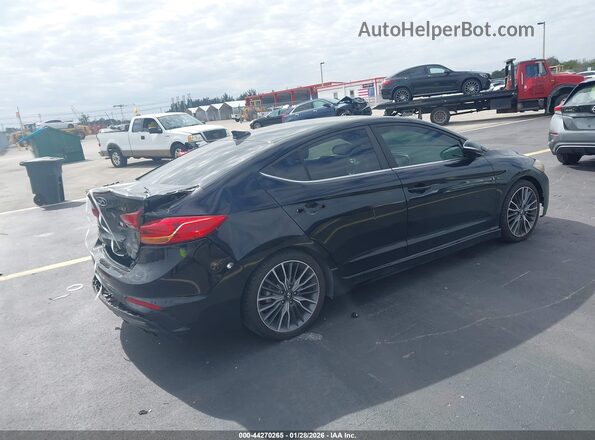 KMHD04LB8JU512777 2018 HYUNDAI ELANTRA Black Trasero derecho