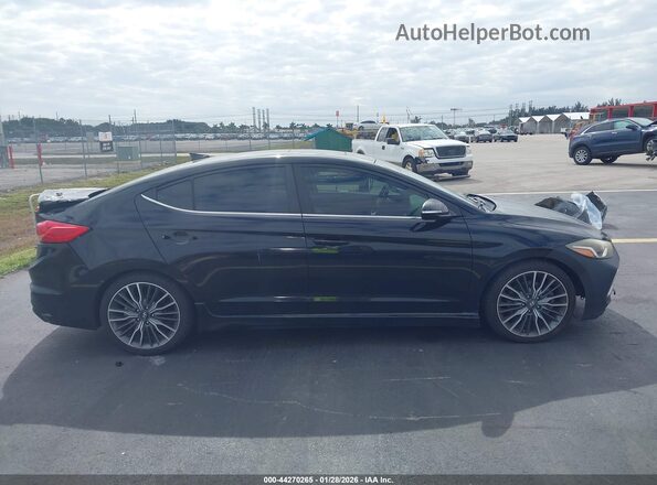 KMHD04LB8JU512777 2018 HYUNDAI ELANTRA Black Vista interior trasera