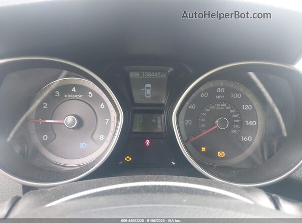 KMHD35LH2GU268151 2016 HYUNDAI ELANTRA GT Blue Widok tylnych siedzeń