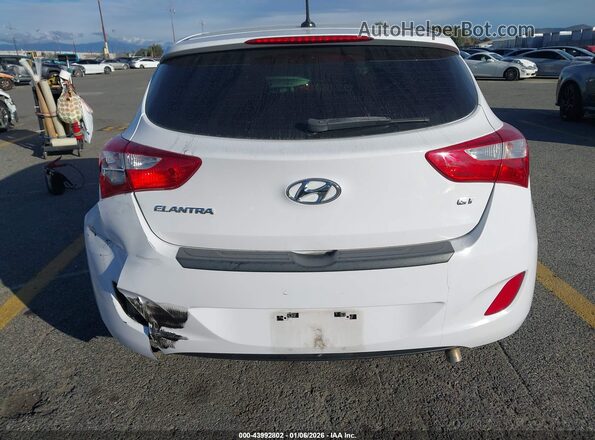 KMHD35LH9GU274643 2016 HYUNDAI ELANTRA GT White Widok z przodu