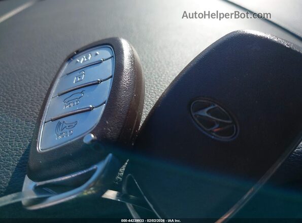 KMHE34L39KA093197 2019 HYUNDAI SONATA HYBRID White წინა პანელის ხედი